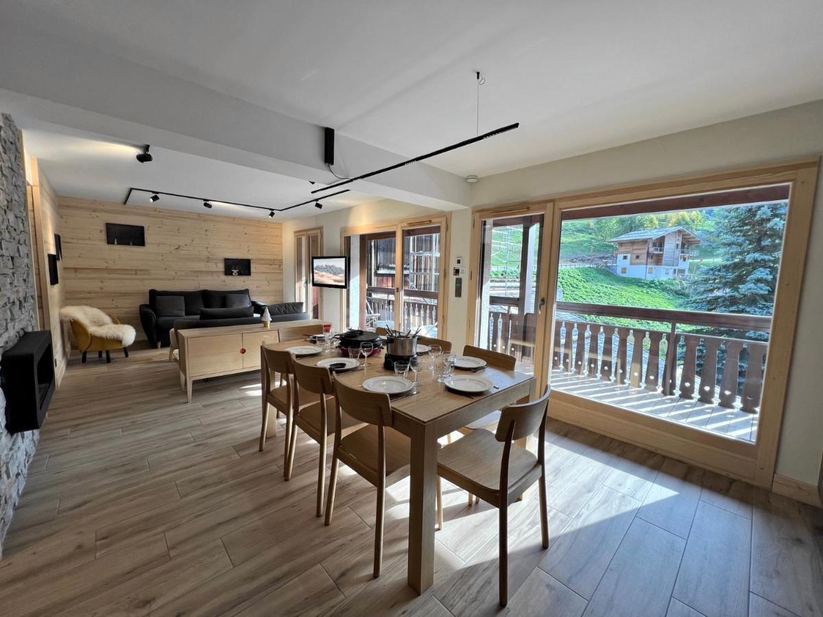 Ours Polaire Bel Appartement Village Et Pistes La Clusaz Luaran gambar